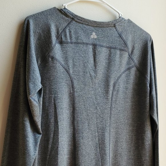 NWOT Tek Gear Gray Spandex Jersey Size Medium - Picture 13 of 16